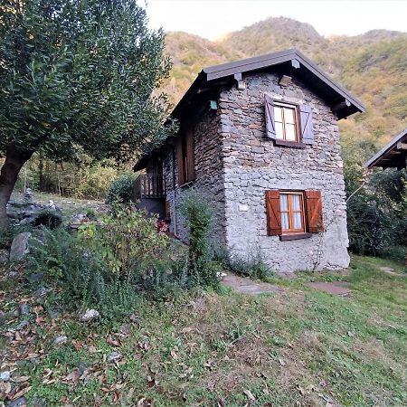La Casetta Della Mamy Mergozzo Luaran gambar